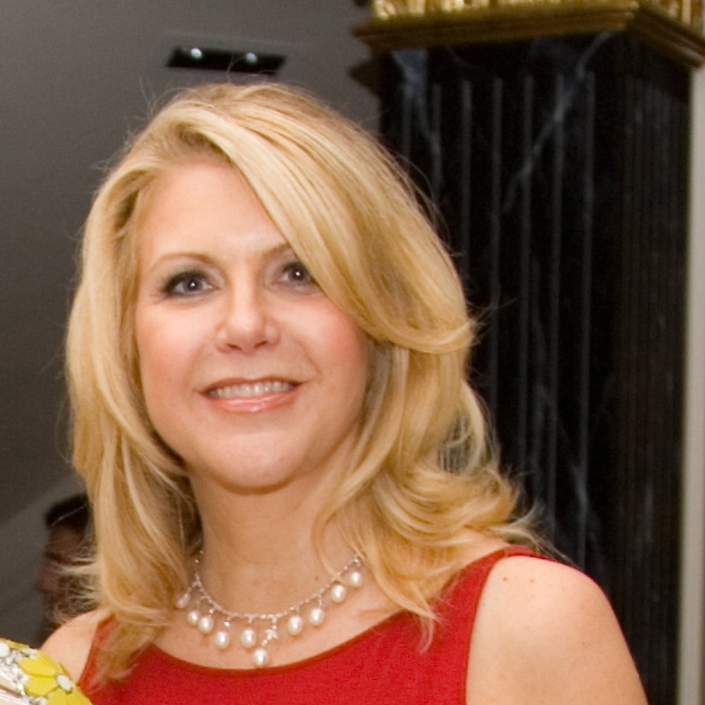 Meet your Posher, Connie